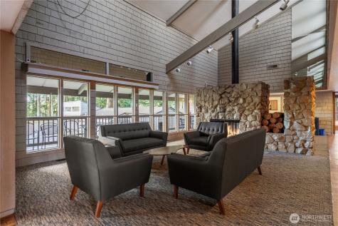 6439 139th Avenue NE Redmond WA 98052