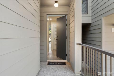 6439 139th Avenue NE Redmond WA 98052