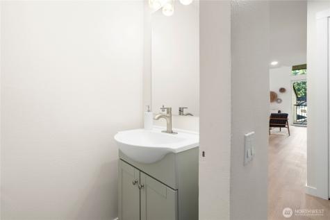 6439 139th Avenue NE Redmond WA 98052