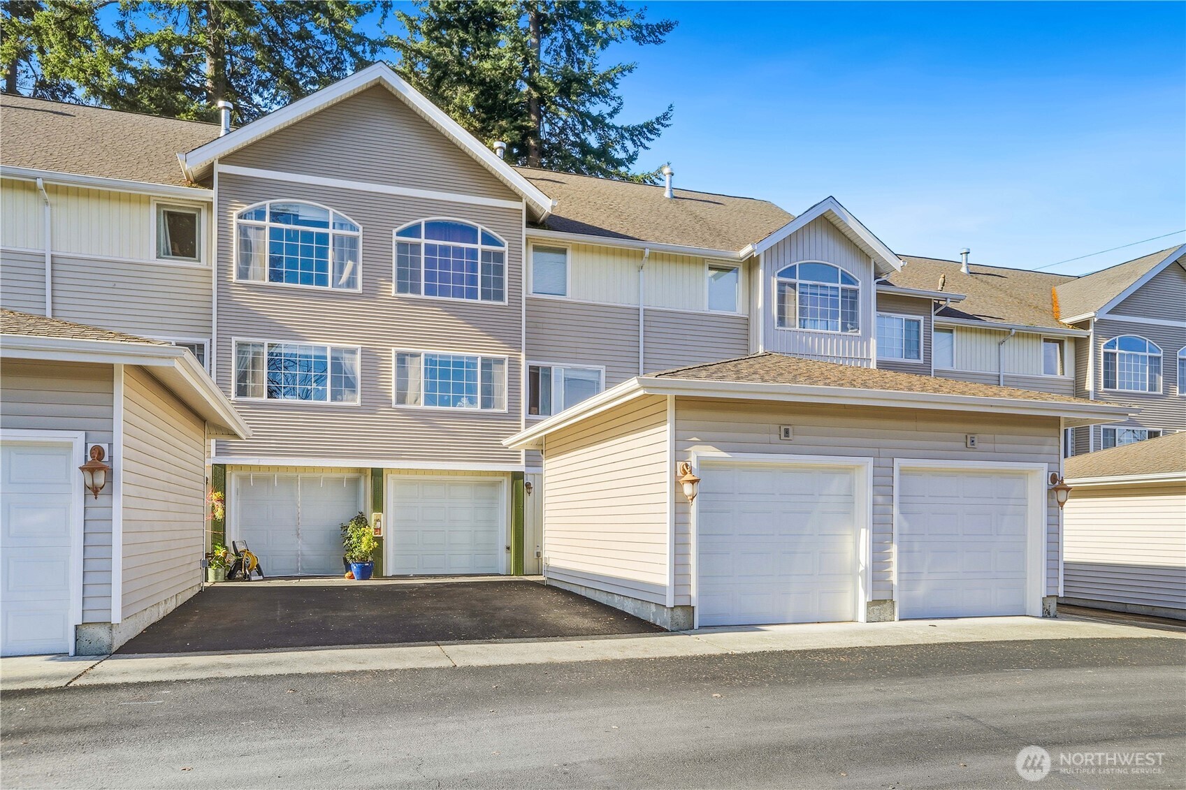 7818 228th Street SW Edmonds WA 98026