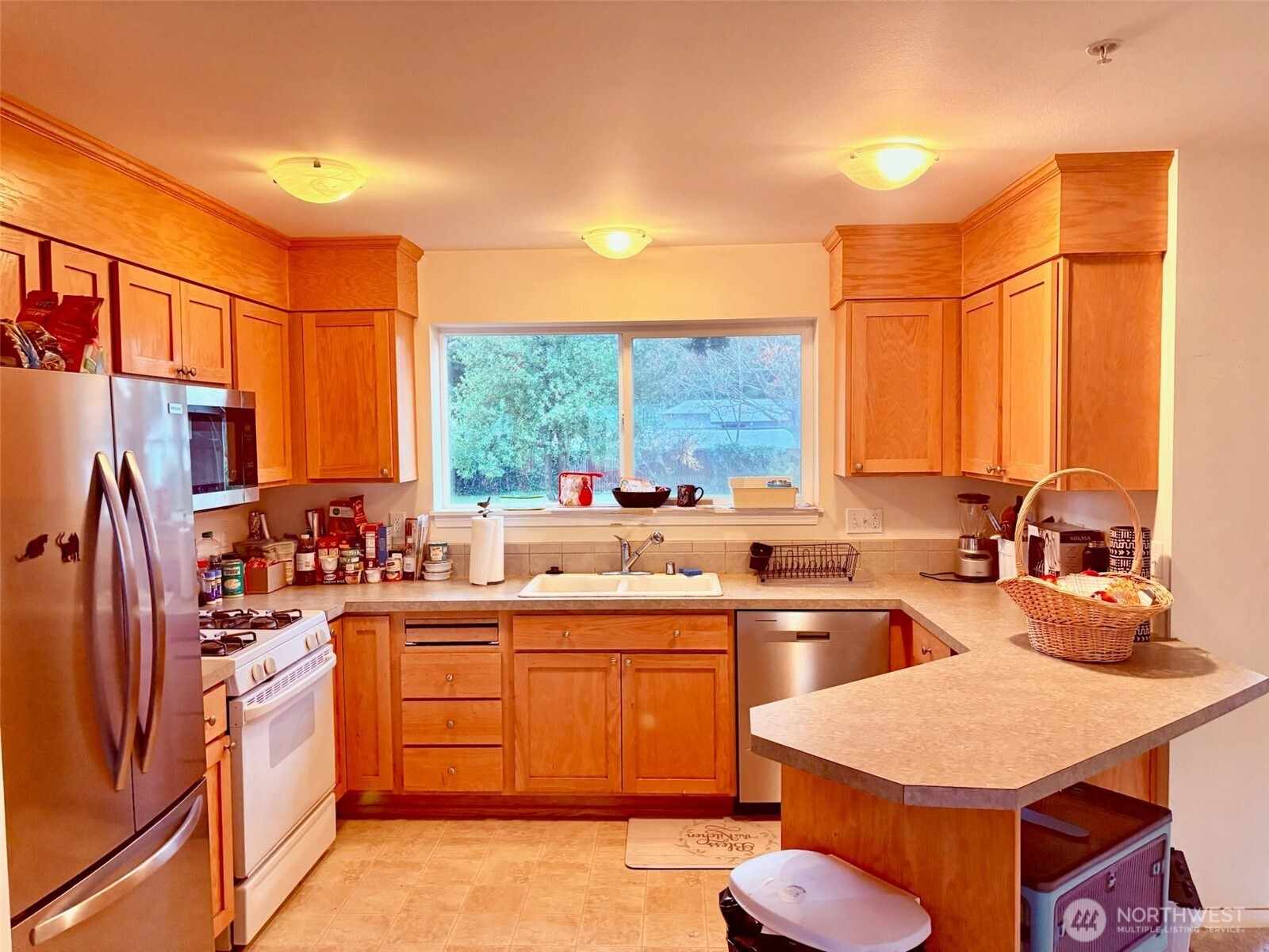 7818 228th Street SW Edmonds WA 98026