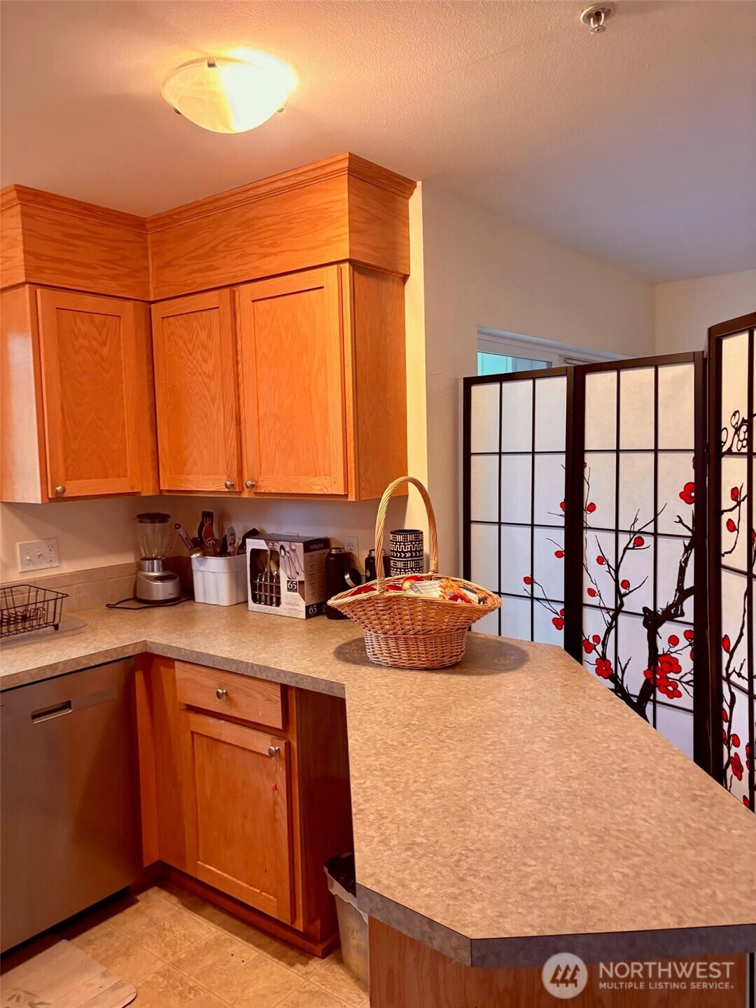 7818 228th Street SW Edmonds WA 98026