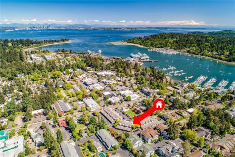 153 Madison Bainbridge Island WA 98110