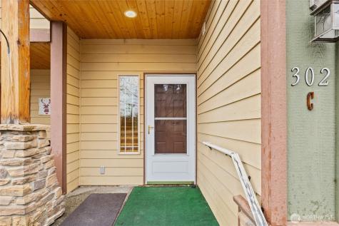 302 River Trail Drive S South Cle Elum WA 98943