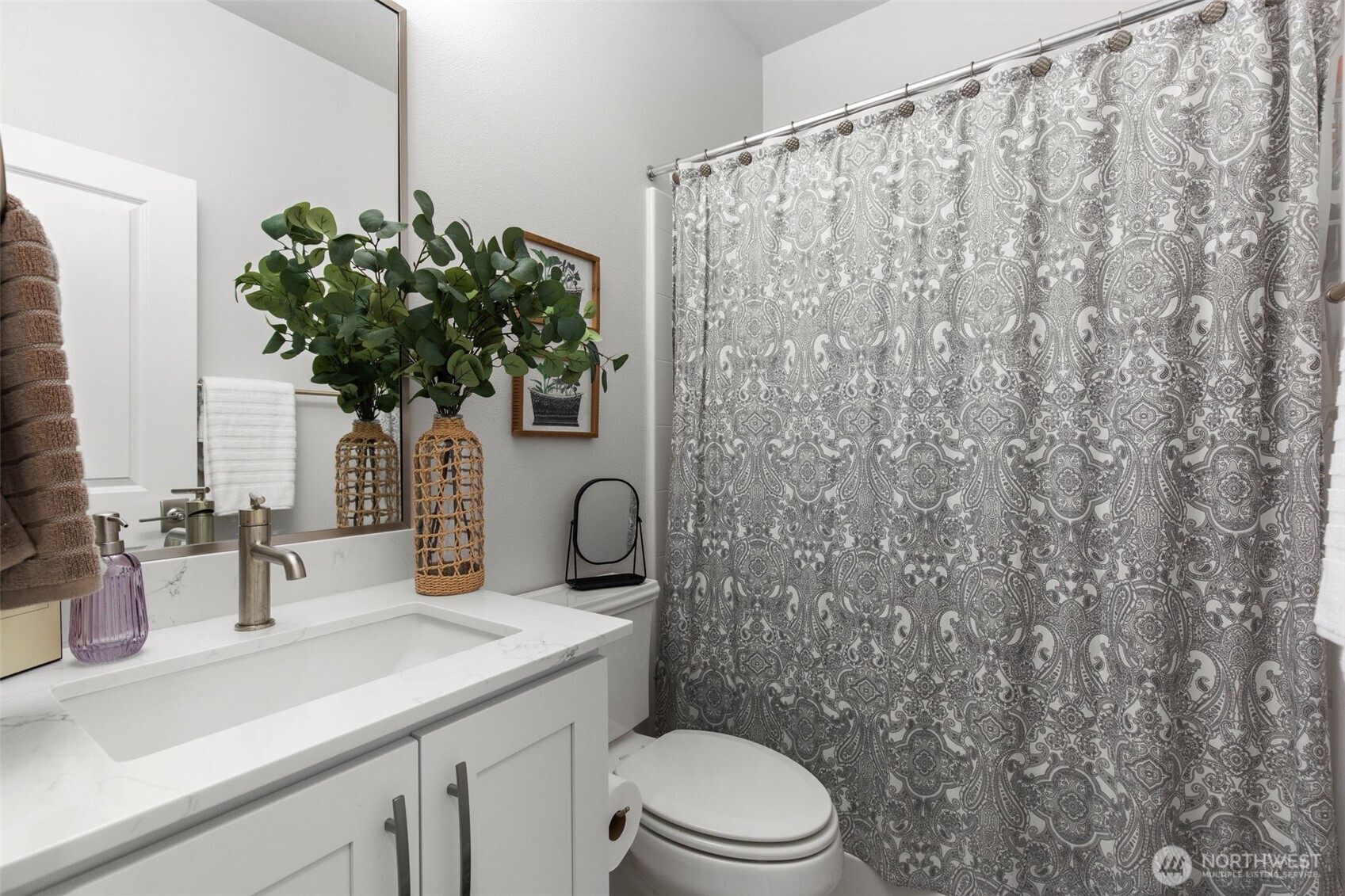 1344 6th Avenue NE Issaquah WA 98029