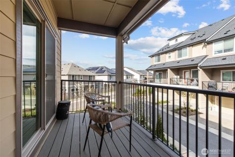 1344 6th Avenue NE Issaquah WA 98029