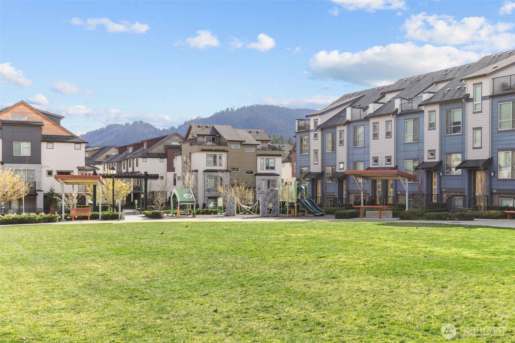 1344 6th Avenue NE Issaquah WA 98029