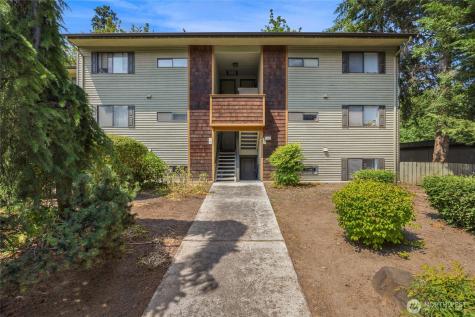 23405 16th Place S Des Moines WA 98198