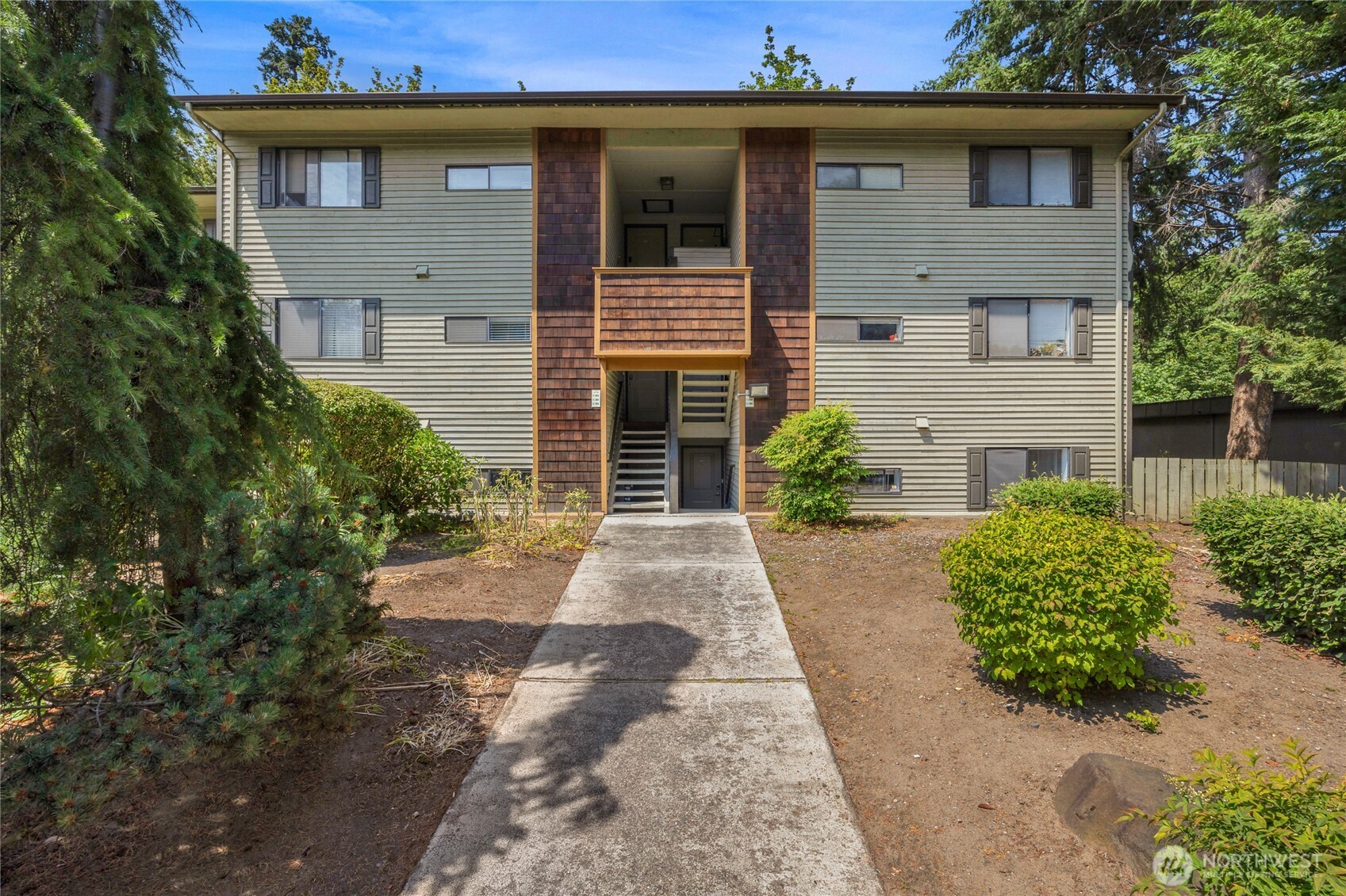 23405 16th Place S Des Moines WA 98198