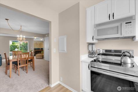 12024 101st Avenue NE Kirkland WA 98034