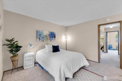 12024 101st Avenue NE Kirkland WA 98034