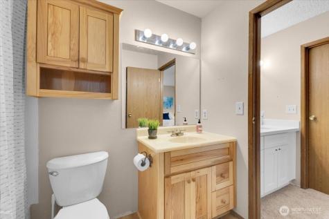 12024 101st Avenue NE Kirkland WA 98034