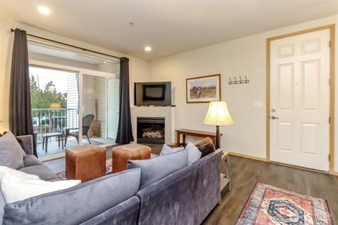 18615 101st Avenue Ct E Puyallup WA 98375