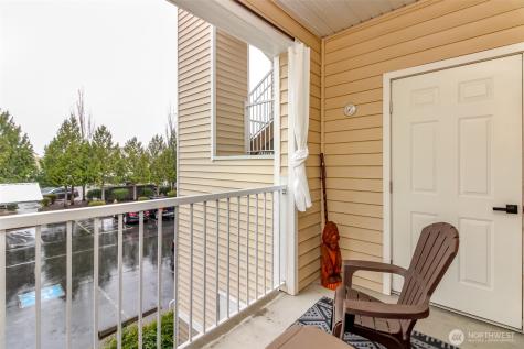 18615 101st Avenue Ct E Puyallup WA 98375