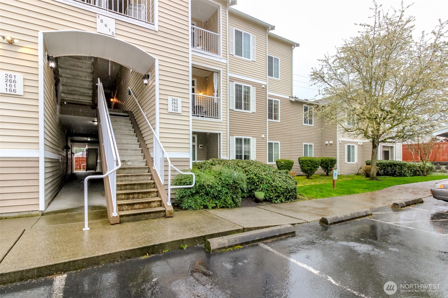 18615 101st Avenue Ct E Puyallup WA 98375