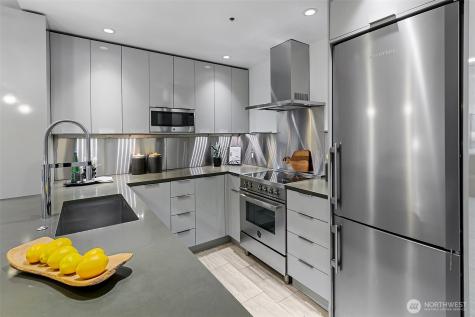 98 Union Street Seattle WA 98101