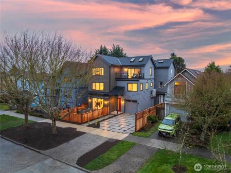 2851 NW 70th Street Seattle WA 98117
