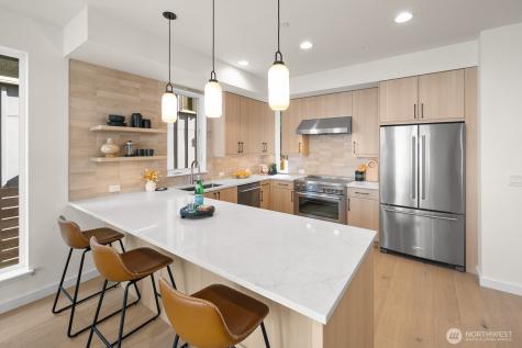 2851 NW 70th Street Seattle WA 98117