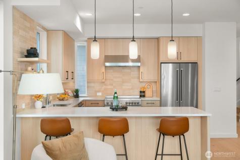 2851 NW 70th Street Seattle WA 98117