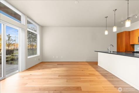 2960 Eastlake Avenue E Seattle WA 98102