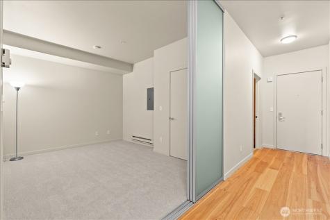 2960 Eastlake Avenue E Seattle WA 98102
