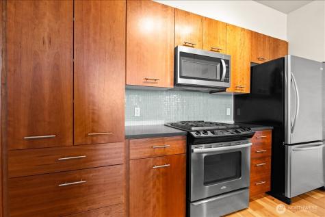 2960 Eastlake Avenue E Seattle WA 98102