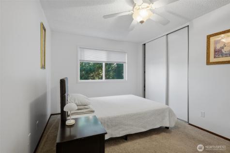 10457 Des Moines Memorial Drive S Seattle WA 98168