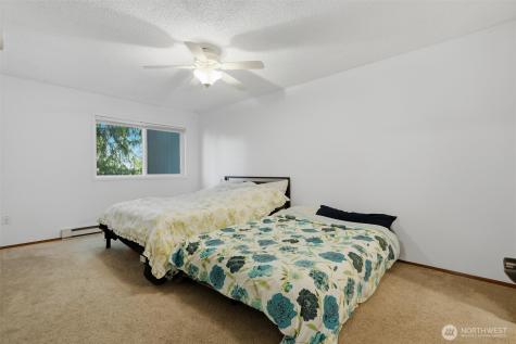 10457 Des Moines Memorial Drive S Seattle WA 98168
