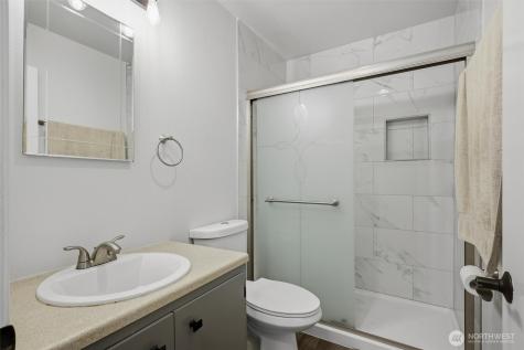 10457 Des Moines Memorial Drive S Seattle WA 98168
