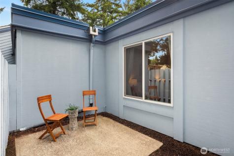 4308 NE Sunset Boulevard Renton WA 98059