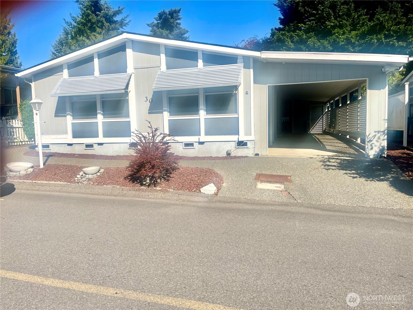 32820 S 20th Street S Federal Way WA 98003