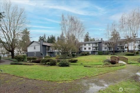 25735 115th Avenue SE Kent WA 98030