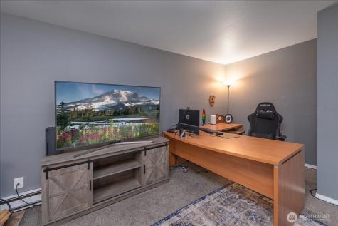 25735 115th Avenue SE Kent WA 98030