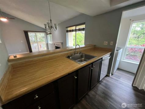 23625 112th Avenue SE Kent WA 98031