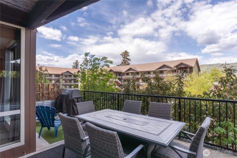 2220 W Woodin Chelan WA 98816
