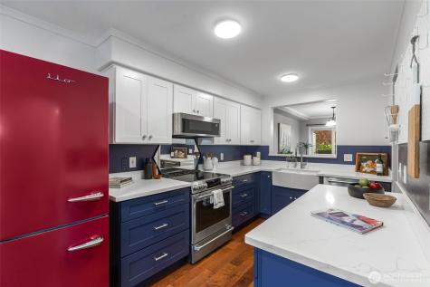 6106 202nd Street SW Lynnwood WA 98036