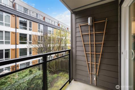 2219 14th Avenue W Seattle WA 98119