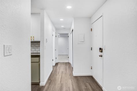 2219 14th Avenue W Seattle WA 98119