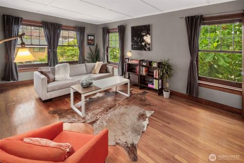 408 Bellevue Ave E Seattle WA 98102