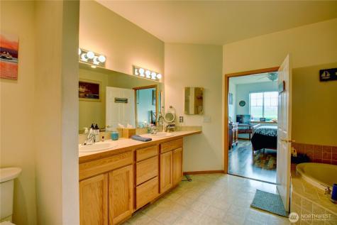 1164 Decatur Circle Burlington WA 98233