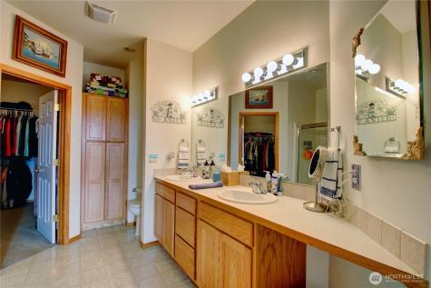 1164 Decatur Circle Burlington WA 98233