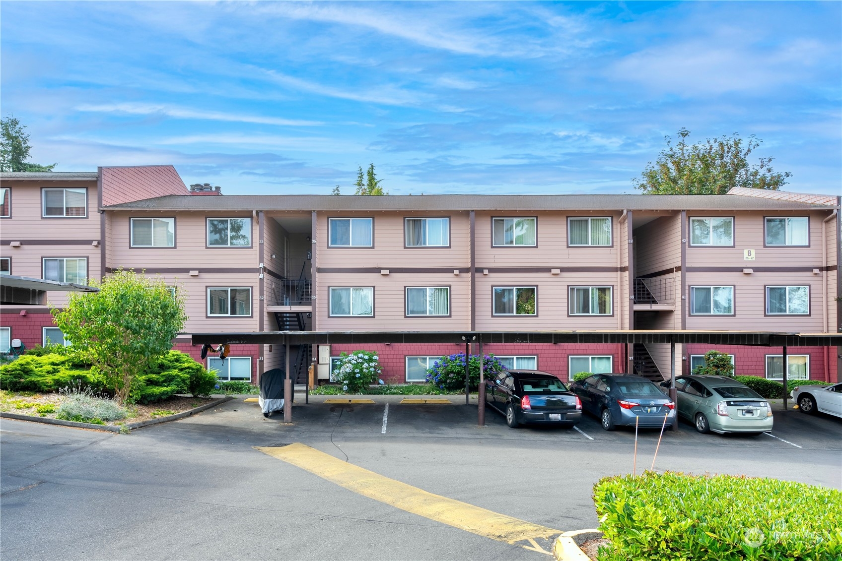 17430 Ambaum Boulevard S Seattle WA 98148