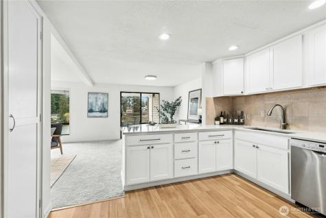 19524 Echo Lake Place N Shoreline WA 98133
