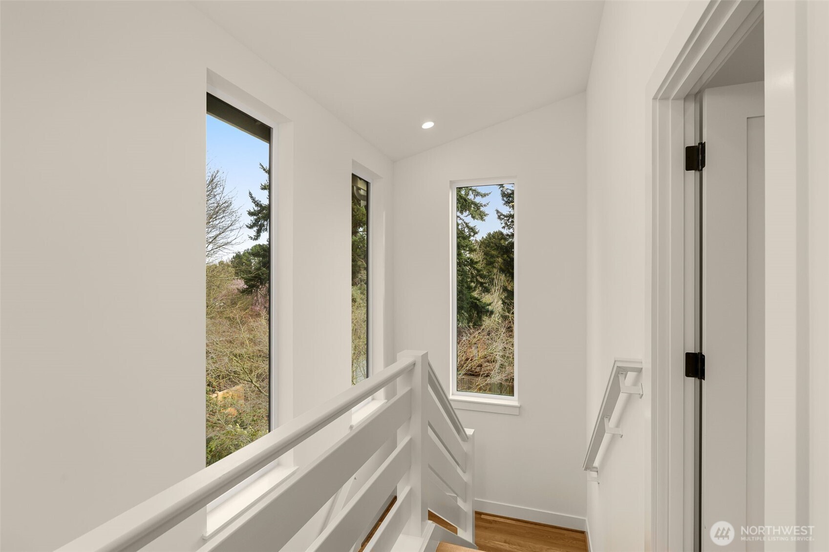 2844 35th Avenue W Seattle WA 98199