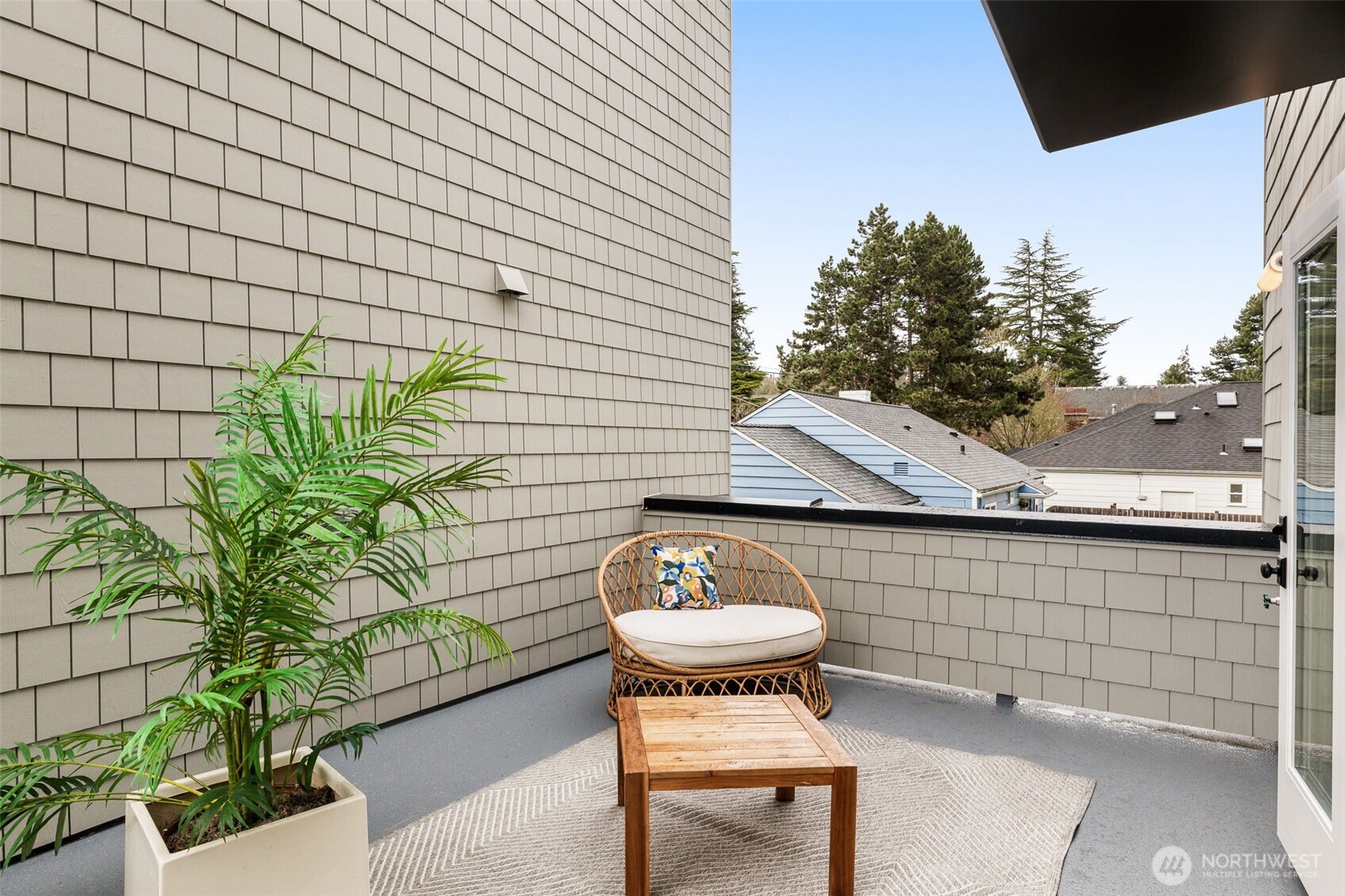 2844 35th Avenue W Seattle WA 98199