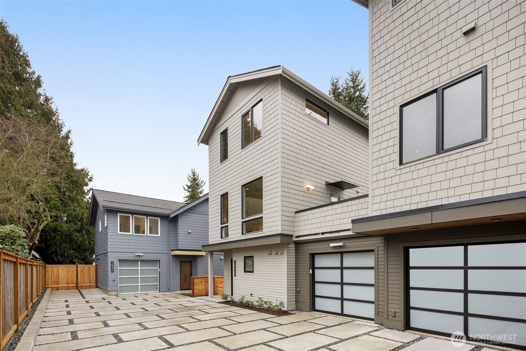 2844 35th Avenue W Seattle WA 98199