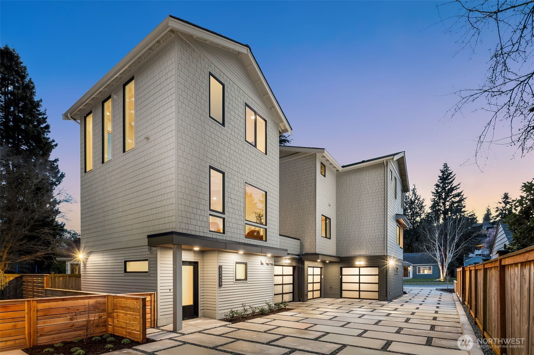 2844 35th Avenue W Seattle WA 98199