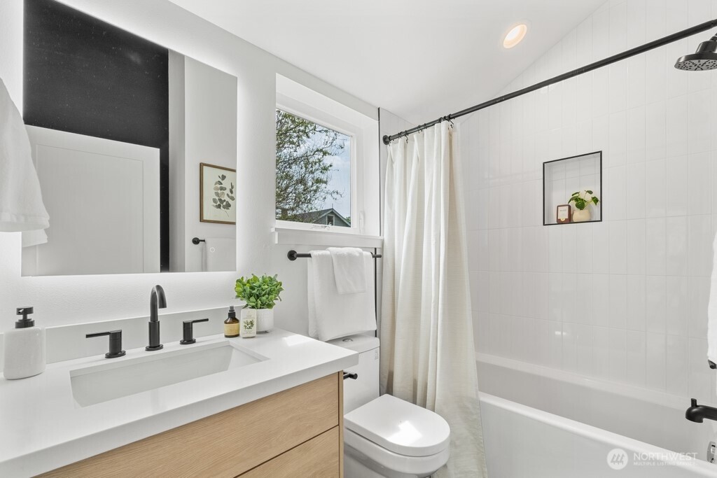 311 NW 89th Street Seattle WA 98117