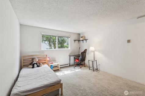 5806 200th Street SW Lynnwood WA 98036