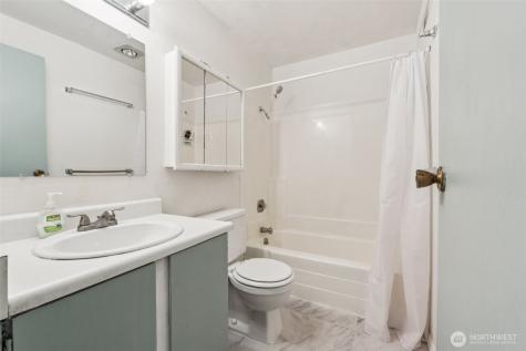 5806 200th Street SW Lynnwood WA 98036
